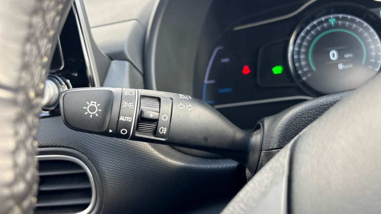 Hyundai Kona 150kW Premium 64kWh 5dr Auto Electric Hatchback